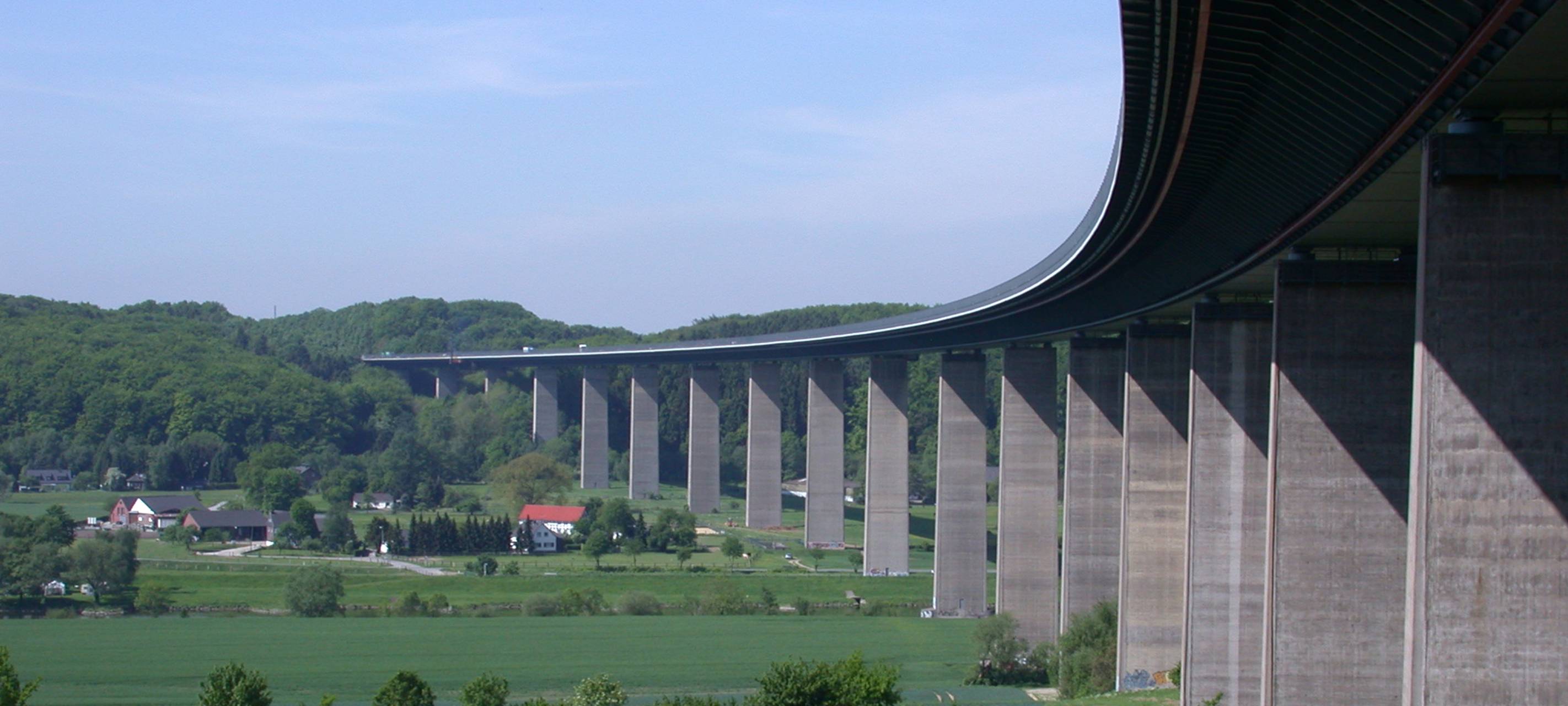 A52-Brücke erneut gesperrt