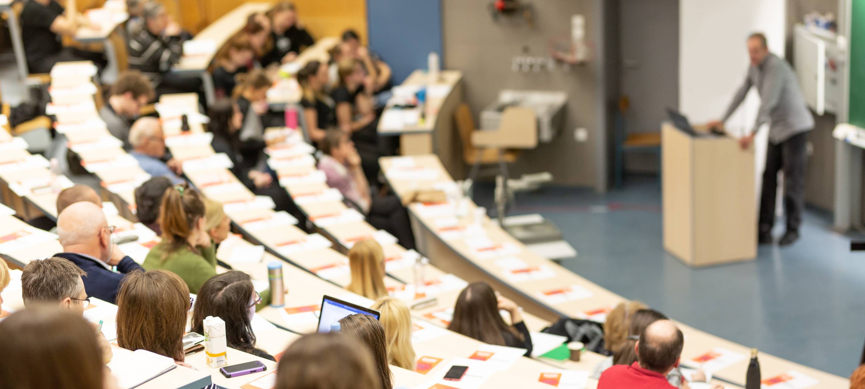 HHU Düsseldorf startet neues Collegejahr zur Orientierung