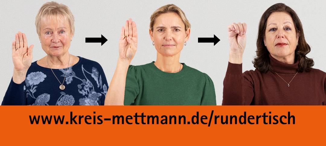 SOS-Handzeichen bei "One Billion Rising" am Mittwoch in